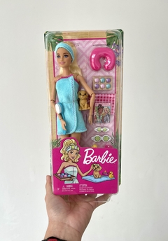 GKH73 BARBIE DIA DE SPA/ GIMNASIO/ PASEO (887961827767)
