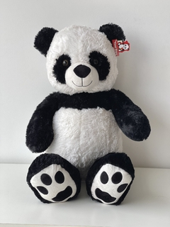 YS040063 PELUCHE PANDA SENTADO 60CM (7798036089177)