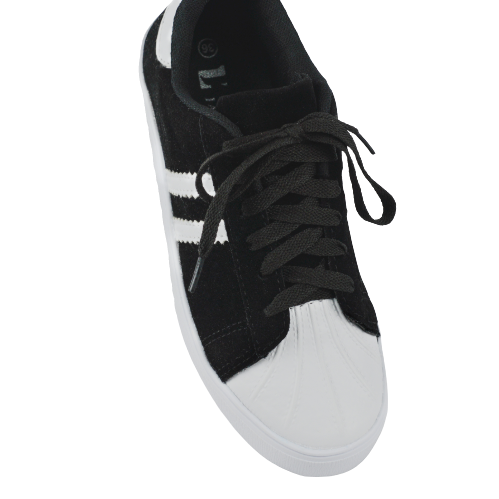 tenis preto bico branco