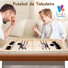 Jogo futebol de madeira