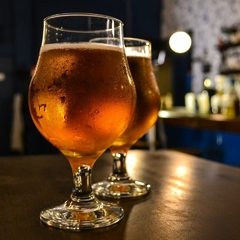 MEGA COMBO BIRRAS ARGENTAS + 2 COPAS DE REGALO
