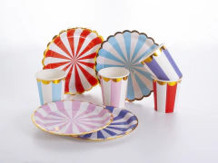 Plato Tiffany Rojo 18cm en internet