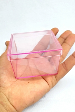 Caixa Acrílica 100% Cristal Rosa - 07 x 07 x 04 cm, - 10 unidades - comprar online