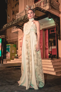 Vestido Gajos Jazmín c/ Pechera Artesanal