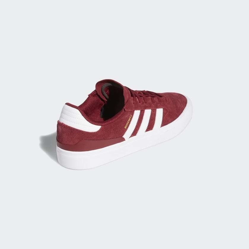 busenitz vermelho