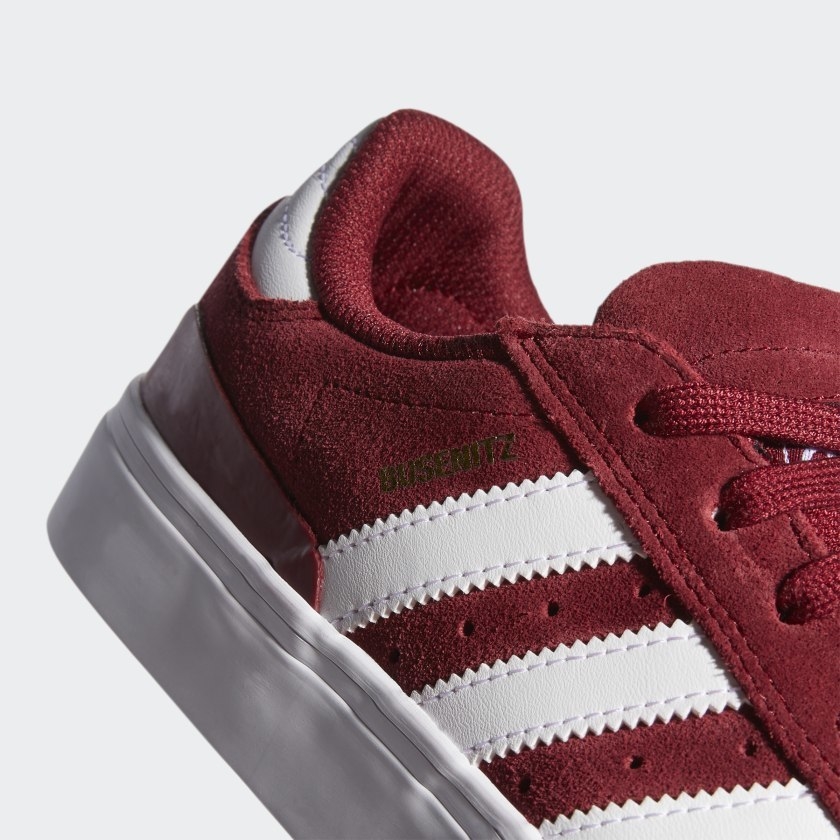busenitz vermelho