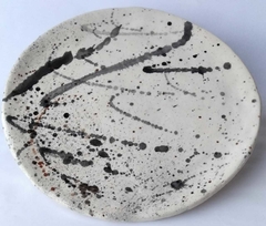 Plato grande. 30cm diámetro.