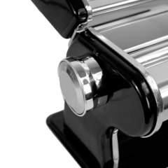 FABRICADORA DE PASTA INCANTO MODELO CLASIC COLOR NEGRO ( 177HC ) - comprar online