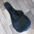 FUNDA PARA GUITARRA ACÚSTICA CON BOLSILLO, DOBLE CIERRE, MOCHILA, COSTURAS REFORZADAS Y LATERAL ACOLCHADO. - comprar online
