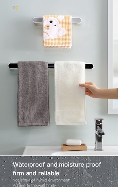 Imagem do Auto-adesivo suporte de toalha rack fixado na parede