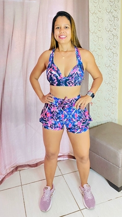 short saia poliamida