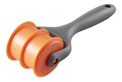 Rodillo cortante marca Wilton en internet