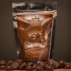 Botones de chocolate con leche con dulce de leche