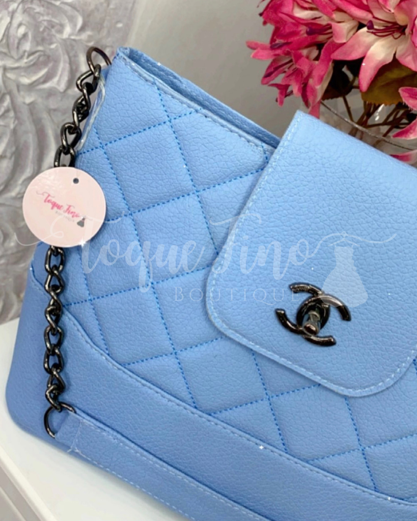 chanel bolsa baby blue