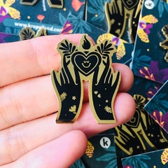 Pin Kind Mind - Negro