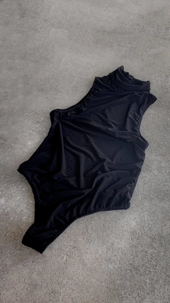 BODY MUSCULOSA POLERA SEDA FRIA