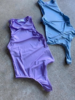 BODY BASIC MUSCULOSA COLOR - comprar online