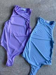 BODY BASIC MUSCULOSA SEDA FRIA