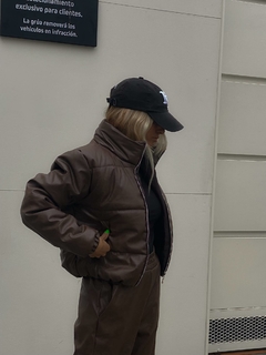 CAMPERA PUFFER ENGOMADO CHOCO - tienda online