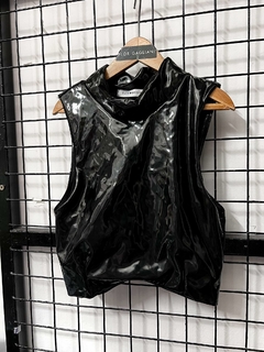 TOP FORMA POLERA CHAROL