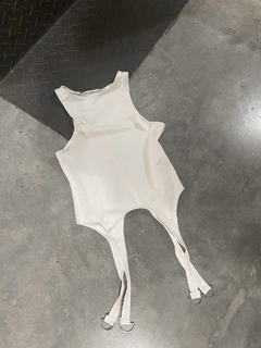 MUSCULOSA TIRADORES MICROFIBRA - comprar online