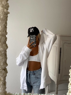 BUZO OVERSIZE CIERRE