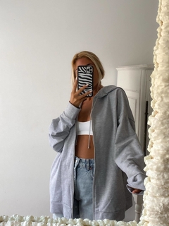 BUZO OVERSIZE CIERRE