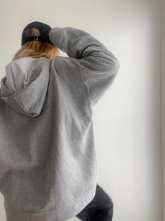 BUZO OVERSIZE CAPUCHA LISO - Flor Gagliani Mayorista