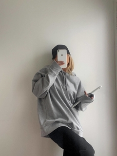 BUZO OVERSIZE CAPUCHA LISO - Flor Gagliani Mayorista