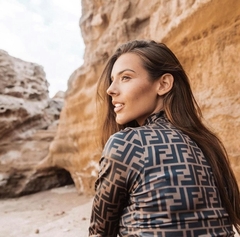 Imagen de TOP POLERA CORTA FENDI
