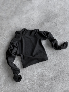 POLERA MANGA FRUNCE LANILLA en internet