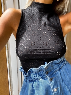 MUSCULOSA POLERA BRODERI - tienda online