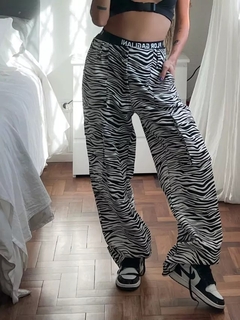 PANTALON STREET CEBRA - comprar online