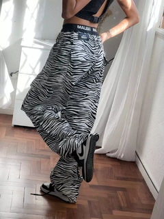 PANTALON STREET CEBRA en internet