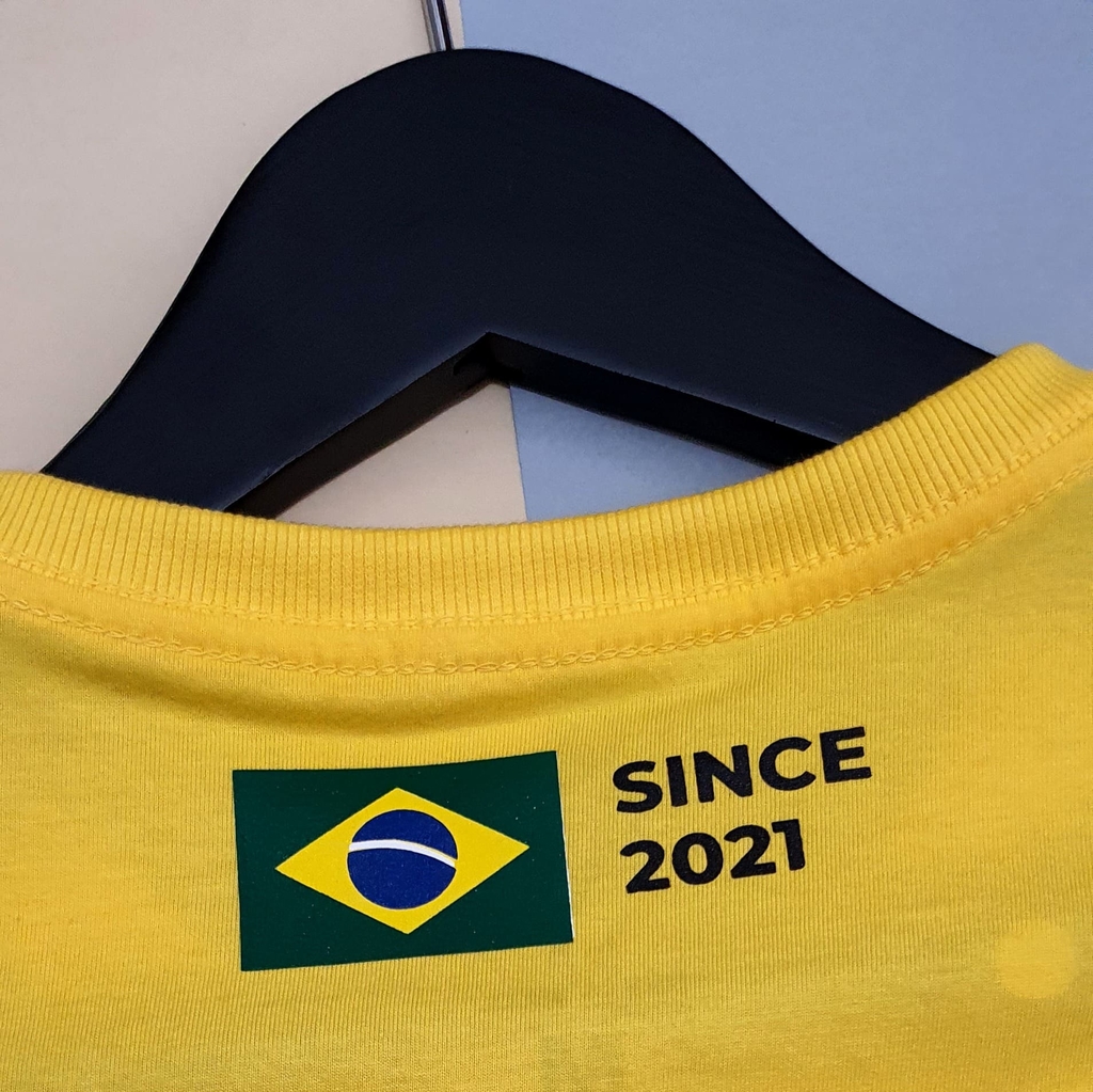 Camisa Brasil com Raça Amarela - Amarelo