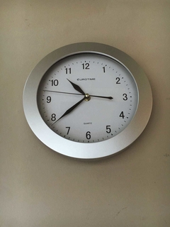Reloj Minimal Silver en internet