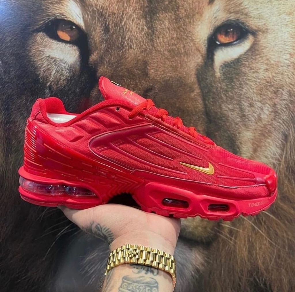 Tenis Nike Air Max Plus TN 3 - Comprar em Pc Griffes