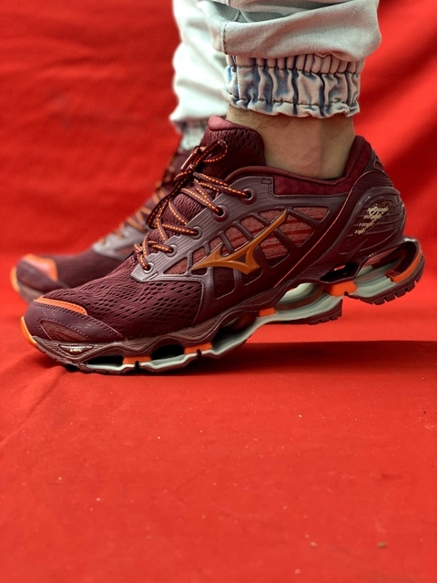 mizuno pro 9 vinho