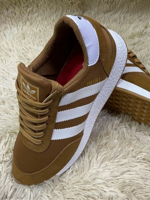 adidas iniki bege