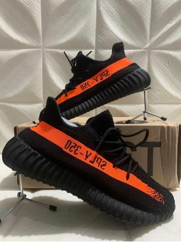 tênis yeezy boost 350 v2