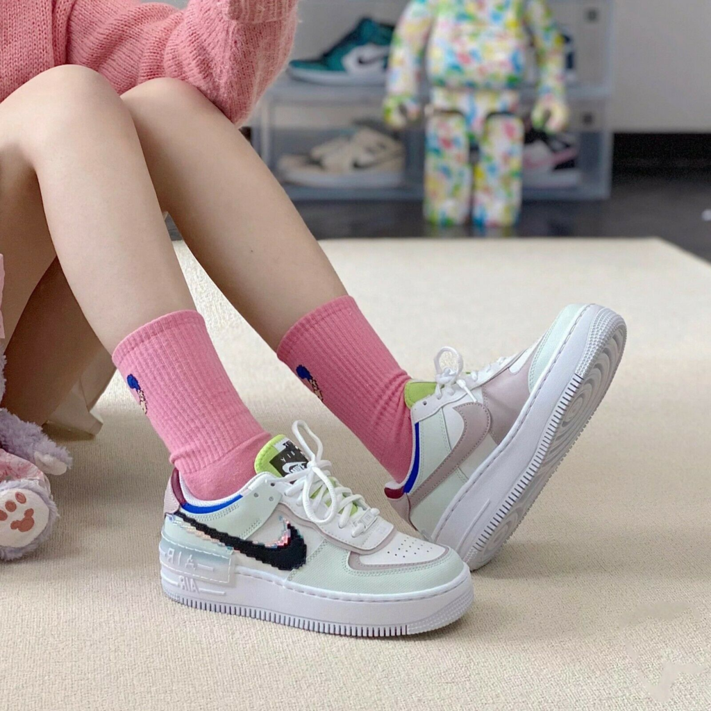 NIKE AIR FORCE 1 SHADOW PIXEL SWOOSH