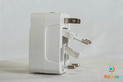 ADAPTADOR ENCHUFE UNIVERSAL en internet