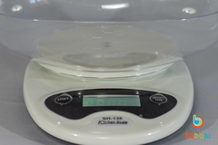 BALANZA DIGITAL DE COCINA CON BOLW - comprar online