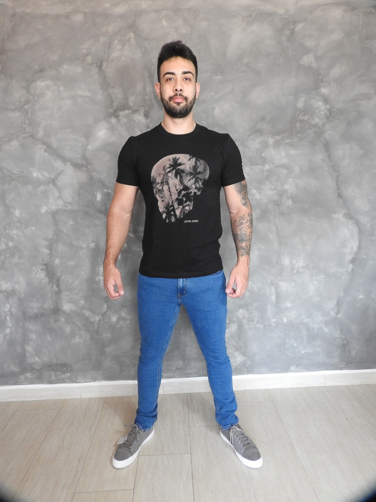 Camisa John John Reta Skull Preta - Compre Agora