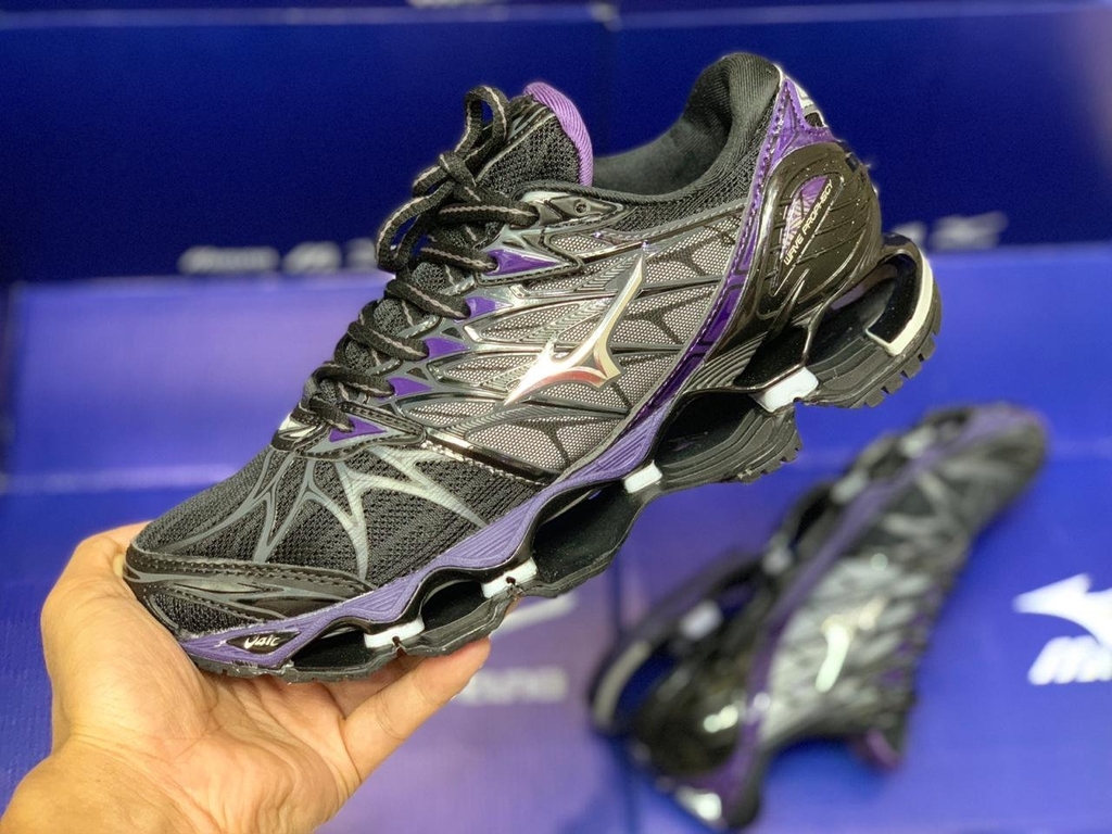 mizuno novo roxo
