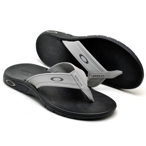 oakley slippers price