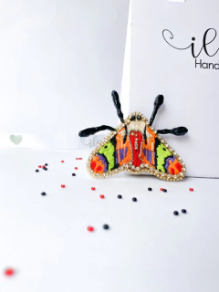 Prendedor polilla multicolor - comprar online