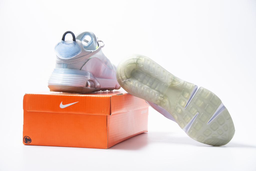 Nike Air Max 2090 Laser Blue Black CT1091-400 | SneakerNews.com
