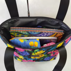 Bolsa Durinha G -Floral impermeável - Cristina Yumi Atelier