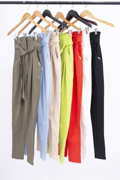 BPL PANTALON JANE CON TABLAS B (30762) - tienda online